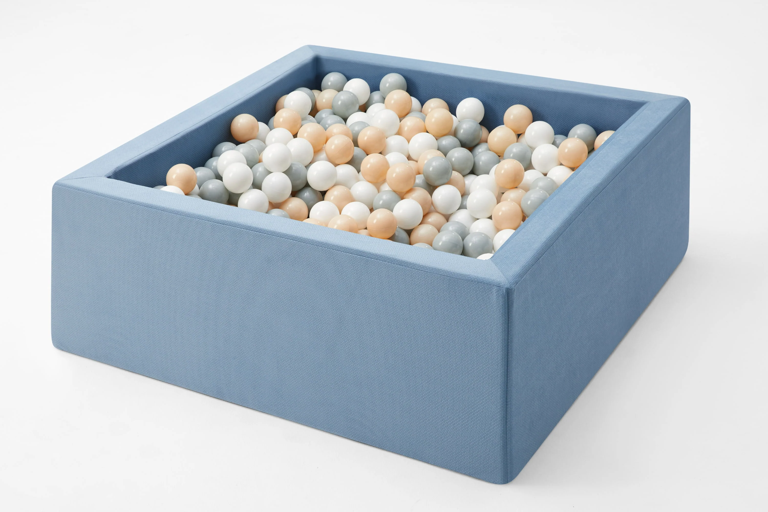 TumbleHouse Ball Pit - Image 3