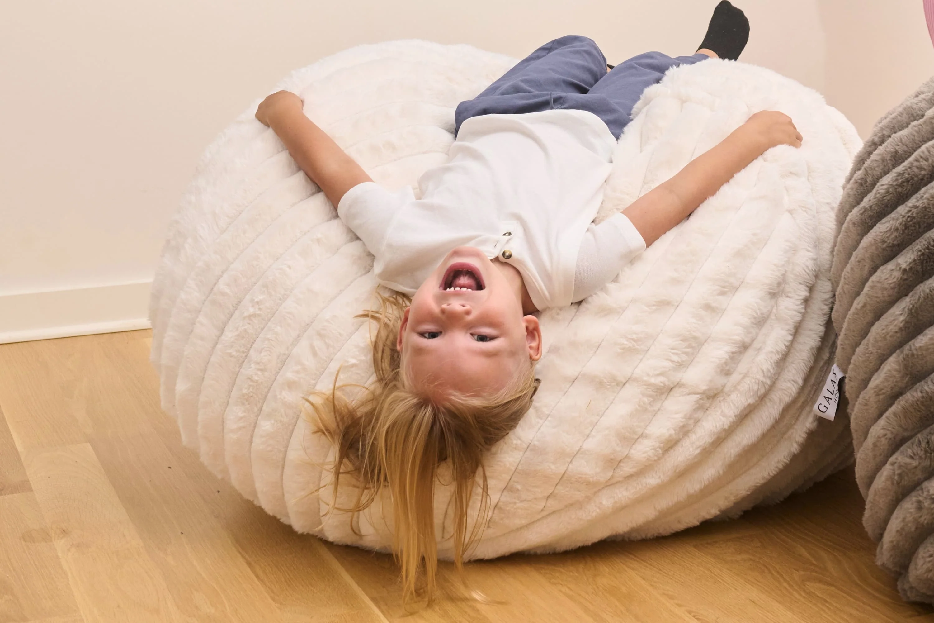 Cloud Comfort Bean Bag (Small) - Image 9