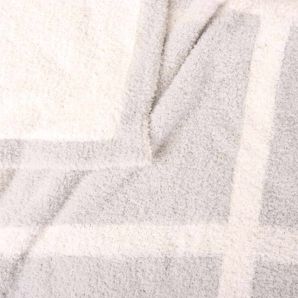 Cozy Stretch Throw Blanket - Image 10