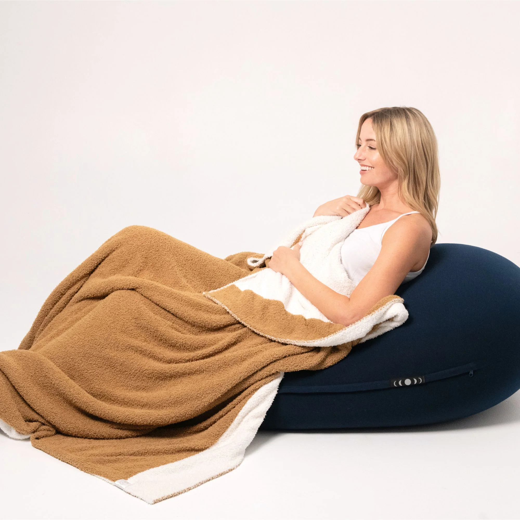 Cozy Stretch Throw Blanket - Image 28