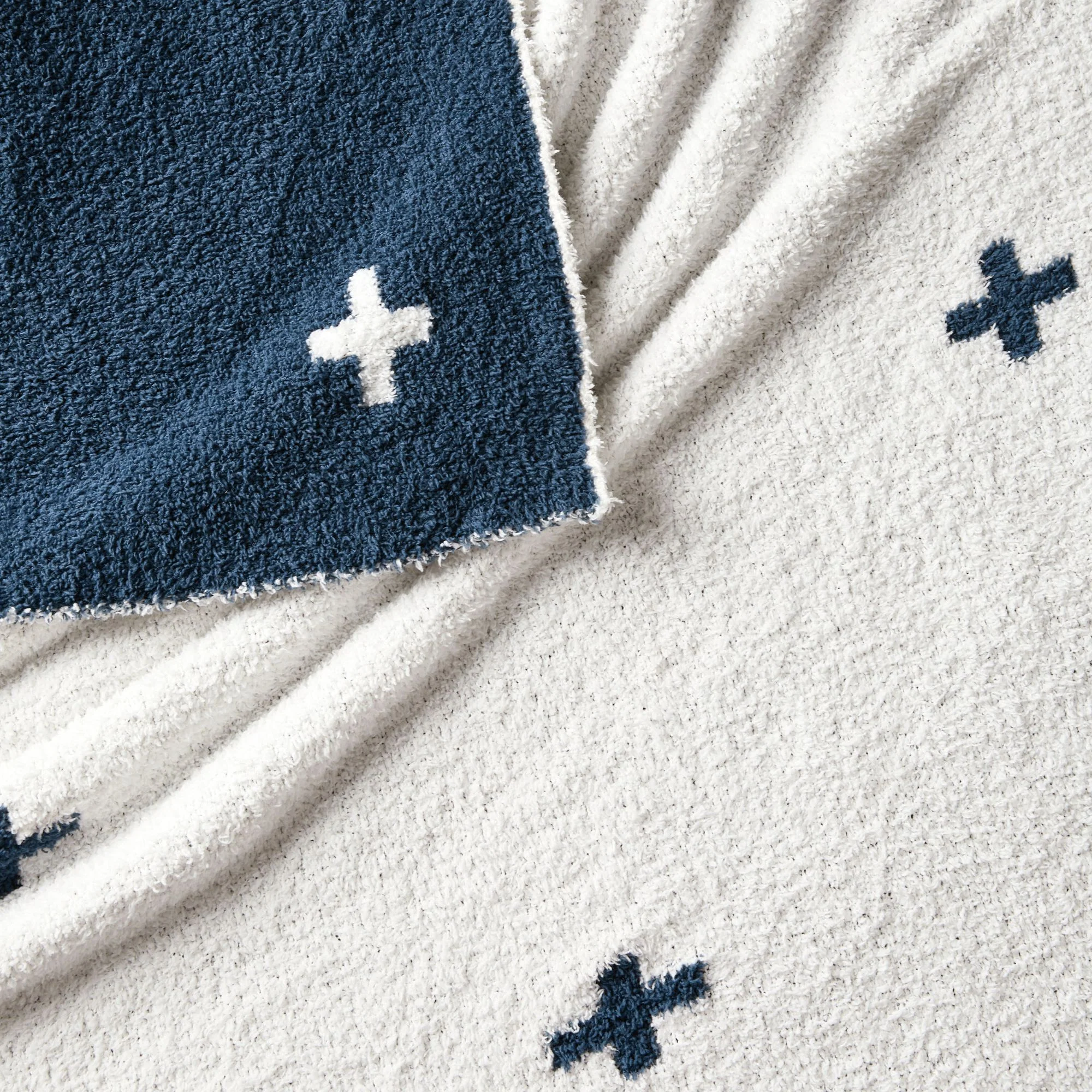Cozy Stretch Throw Blanket - Image 4