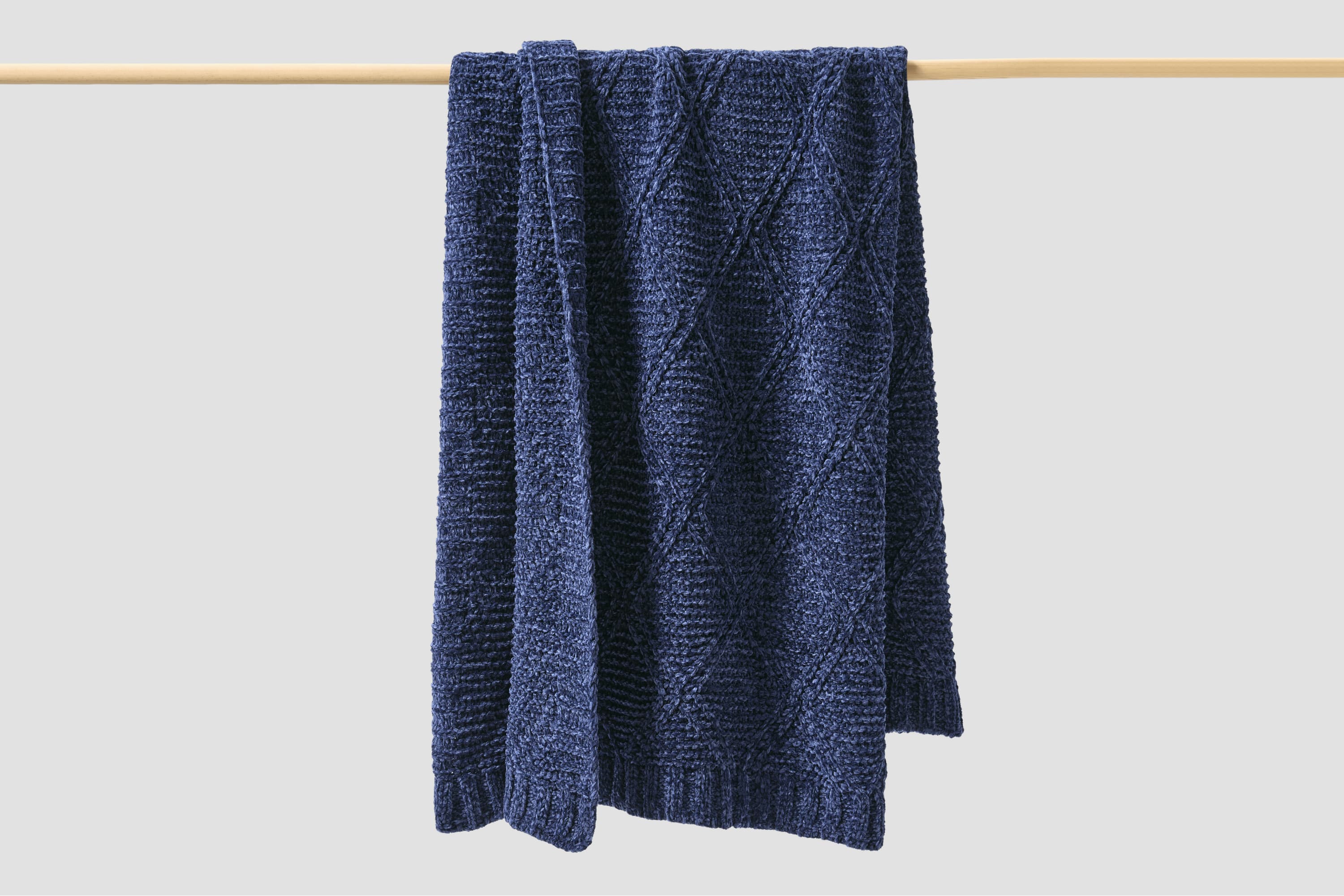 Diamond Chenille Throw Blanket - Image 10