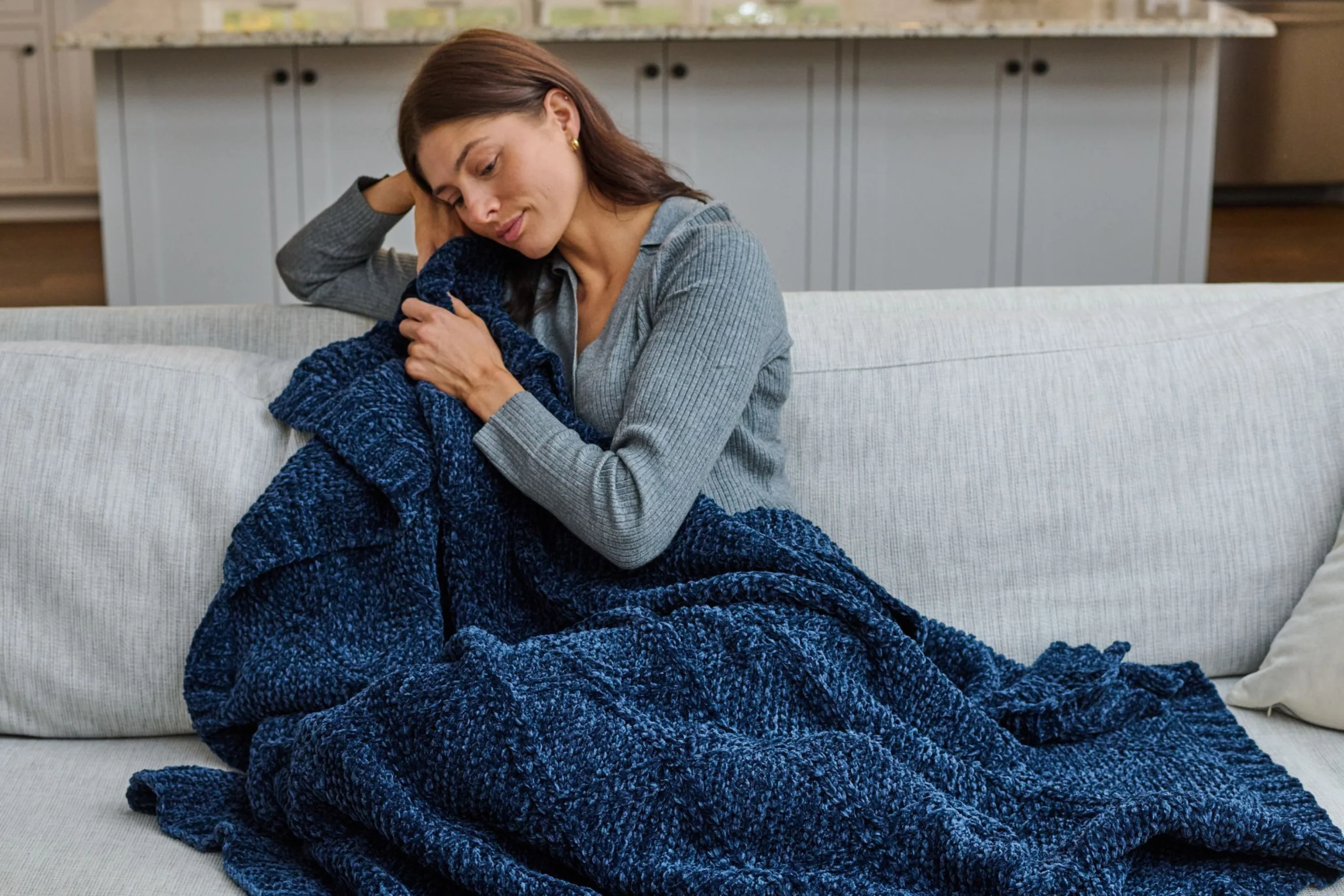 Diamond Chenille Throw Blanket - Image 6